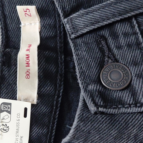 Levi's 80s Mom Jeans Stonewash Sz 2 Nwt - Picture 8 of 13